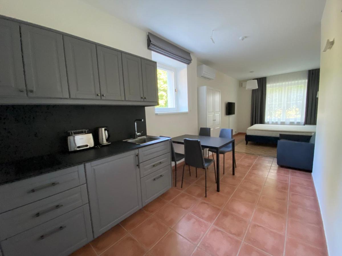 Dvi Nidos Otel Dış mekan fotoğraf