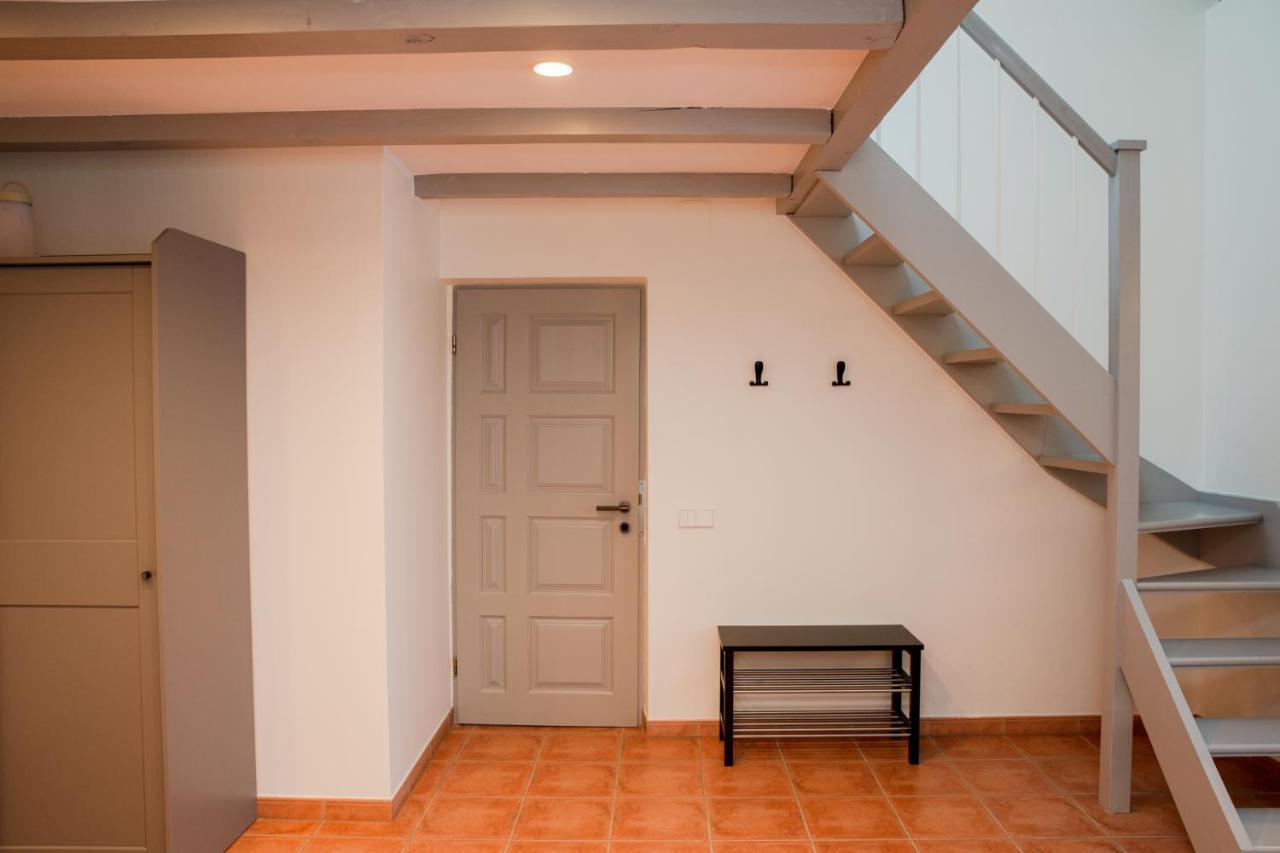 Dvi Nidos Otel Dış mekan fotoğraf